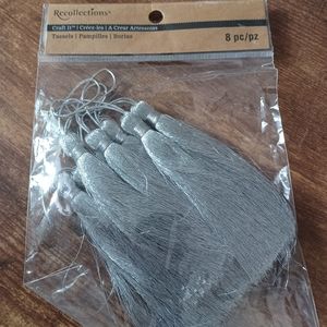 Recollections craft it 8 tassels